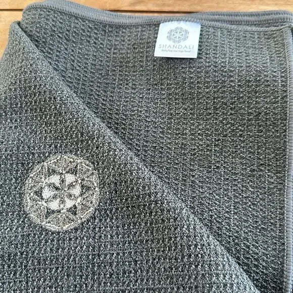 Sticky Fiber Non-Slip Yoga Towel With Silicone Grip